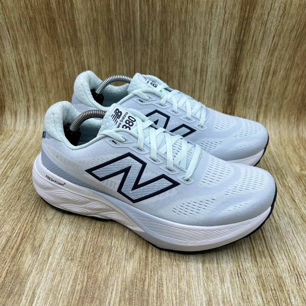 New Balance Fresh Foam X 880v15 Women's Size 8 Glint Blue Running Shoes W880411